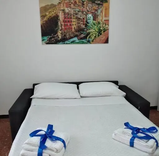 Cinque Terre Boito Apartament * Специя